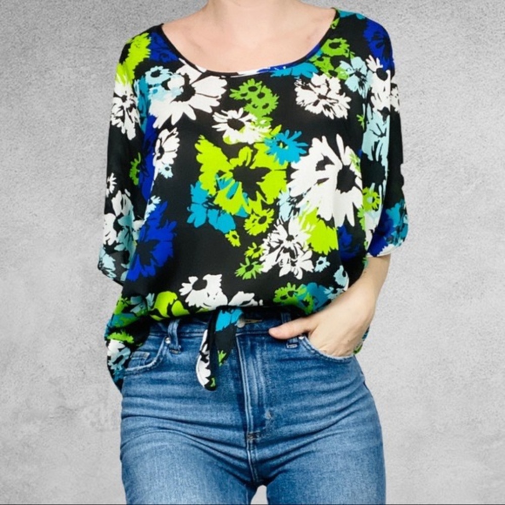 Cato Tie-Front Multicolored Floral Blouse - Picture 2 of 8